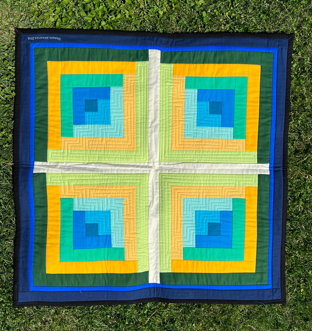 Quilt-019 Durchschimmerndes Kreuz - Disegno-Vincenzo Quilts- und Drechselprodukte